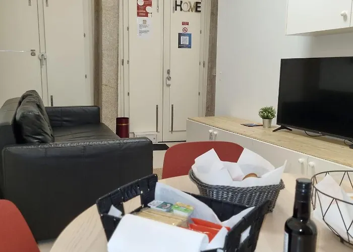 Neo Family & Friends Apartment Porto