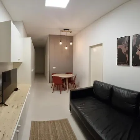 Neo Family & Friends